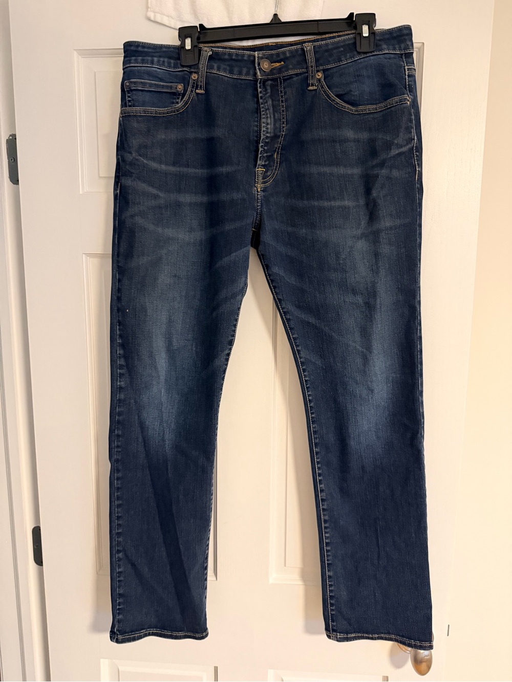 American Eagle Outfitters Men's Dark Indigo Straight Jeans 34x30 slim straight